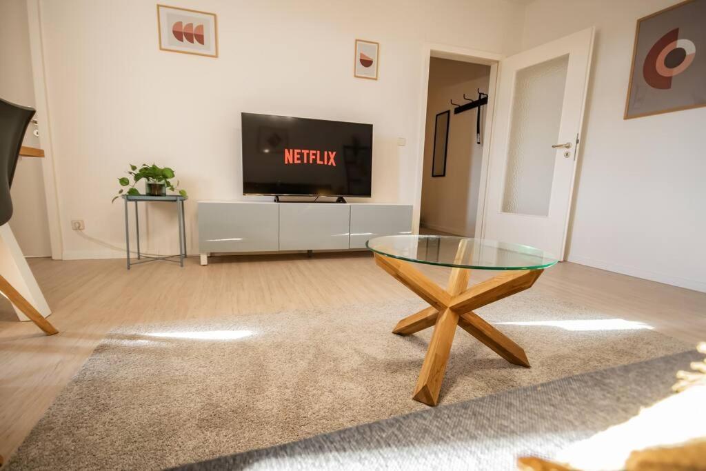 Super Lage Modern Boxspringbett *Netflix* Wlan* Apartment Chemnitz Luaran gambar
